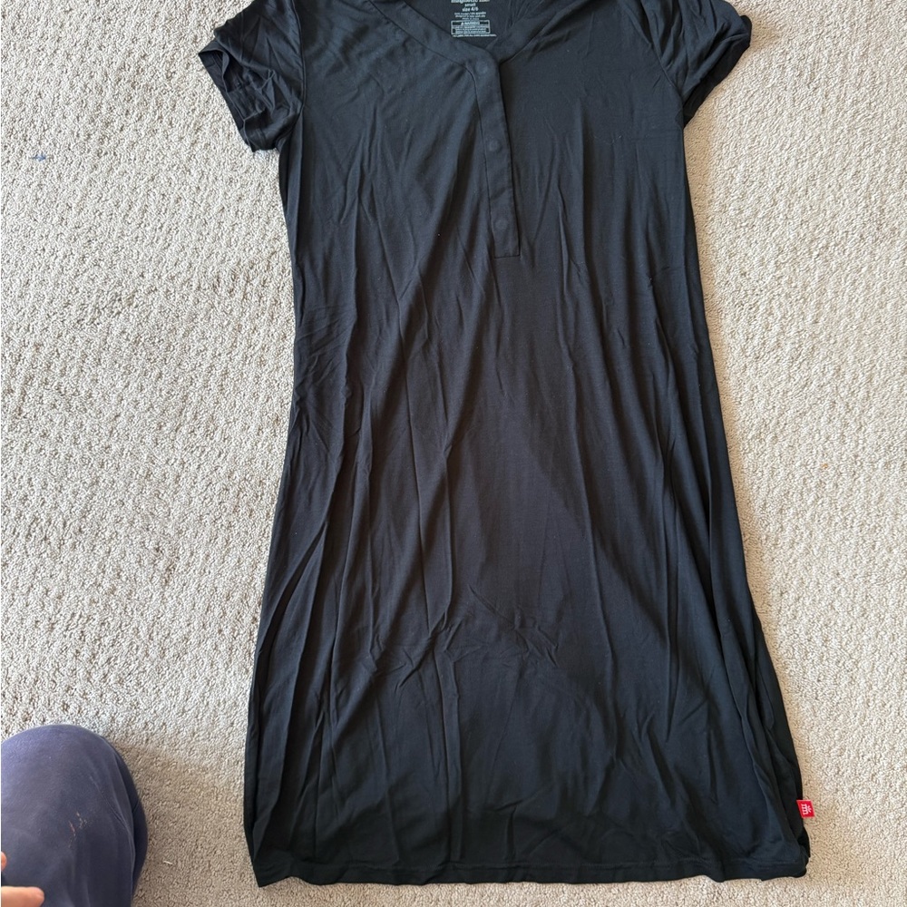 New Magnetic Me breastfeeding nightgown